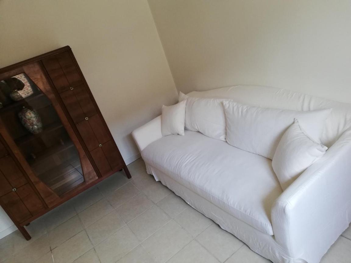 Logement Entier Au Calme Villers-Outreaux ภายนอก รูปภาพ